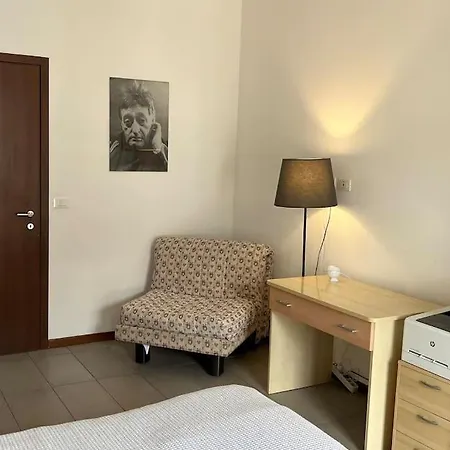 Ampio E Luminoso Bilocale Appartamento Torino